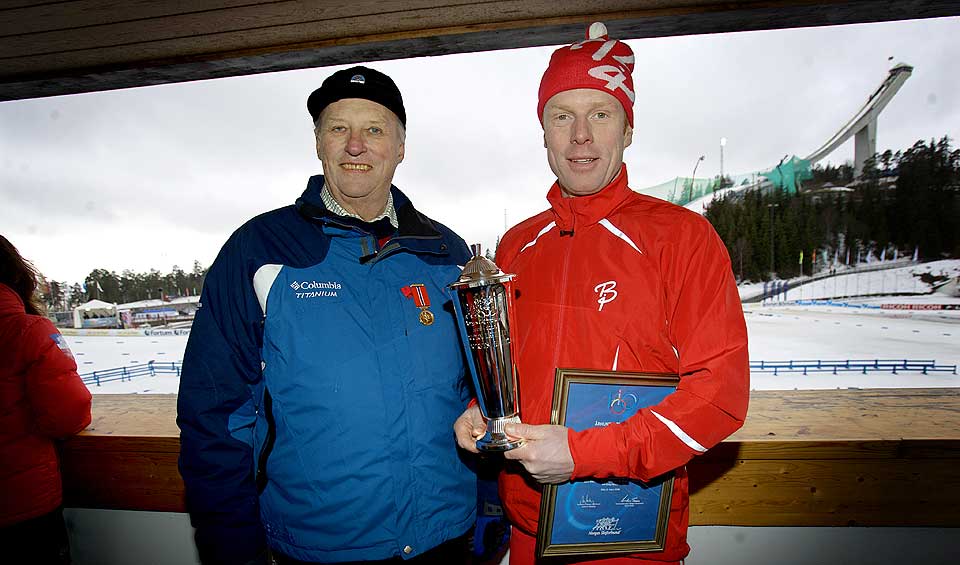 DOBLET NESTEN FORMUEN: Den gamle skikongen Bj�rn D�hlie har gjort det vel s� skarpt utenfor som i langrennsporet. Fra 2006 til 2007 �kte D�hlies formue med formidable 85 prosent.