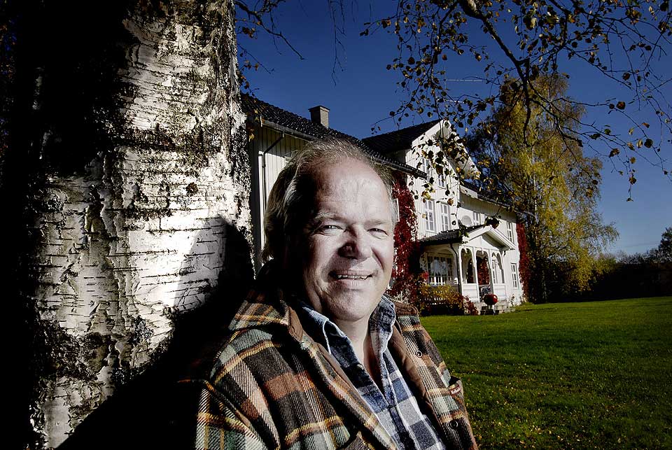 4 MILLIONER: Anders Berg har mest formue av tv-b�ndene. Av �rets deltakere jobber imidlertid bare en som bonde, mens hun som tjente best er �konom...