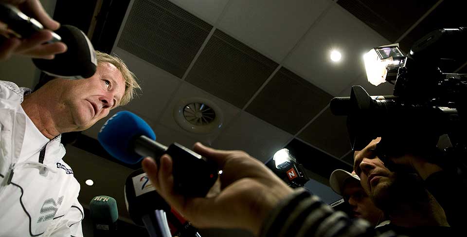 G�R IKKE AV: �ge Hareide forlater ikke  sin post som landslagssjef.