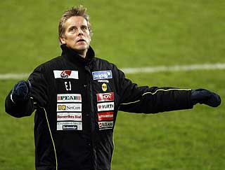 SKUFFET: LSK-manager Jan �ge Fj�rtoft var sv�rt skuffet over det spillerne hans leverte p� Ullevaal.