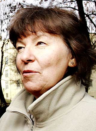 UENIG: Marianne Borgen i Redd Barna mener det er naivt � oppfordre til � droppe anonymitet p� nett.