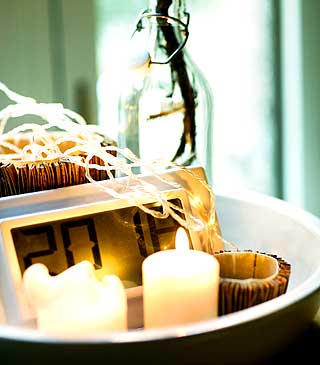 SOLID: Underlag til blomsterpotter blir robuste fat (99 kr p� Ikea).