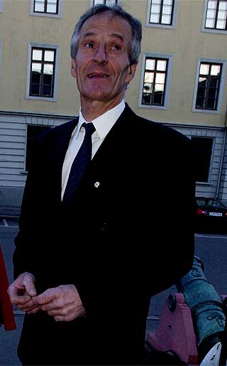 MAIER MINNES BJ�RNSEN: Fres Anton Maier husker Bj�rnsen som en som brydde seg om det som skjedde p� isen - ikke alt det andre.