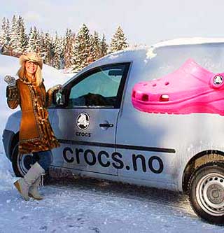 HAR FREMDELES TROEN P� CROCS: - Det har blitt en godt innarbeidet merkevare, sier Rikke Schuett.
