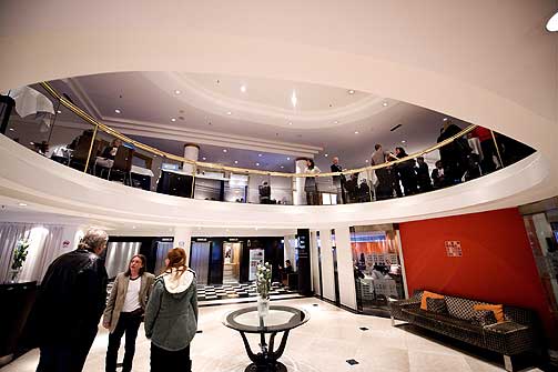 MIDDAG: Bryllupsmiddagen serveres p� Elite Park Plaza Hotel, der mange av gjestene er innkvartert.