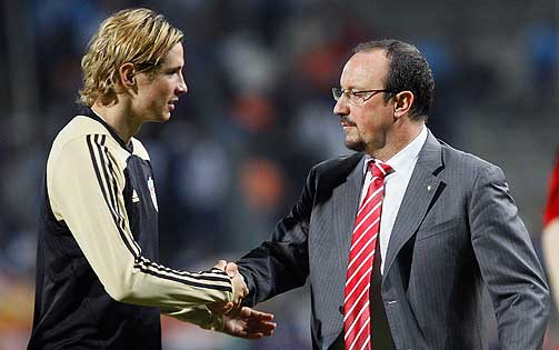 GODT KJENT N�: Fernando Torres har nok lagt inn mobilnummeret til Rafael Benitez n�.