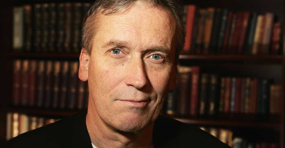 POP-LYTTER: Men Ragnar Hovlands pop-leksikon er ikke et leksikon du pugger utenat f�r popquizen.