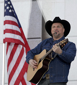  COUNTRY-KONGEN:  Garth Brooks var et av de store navnene p� den stjernespekkede konserten.