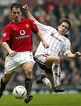 TEKNIKER: Joe Cole, her mot Manchester United, skal stå høyt på innkjøpslista i Everton.