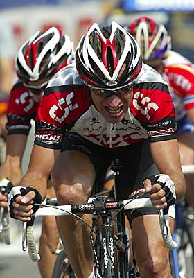 STERK CSC-INNSATS: Kurt Asle Arvesen vant Danmark Rundt foran lagkameraten Jens Voigt.